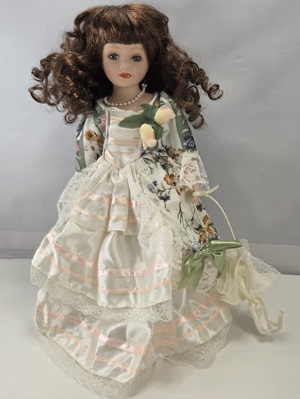 Vintage Cathay Collection Porcelain Doll Victorian Floral 1-5000